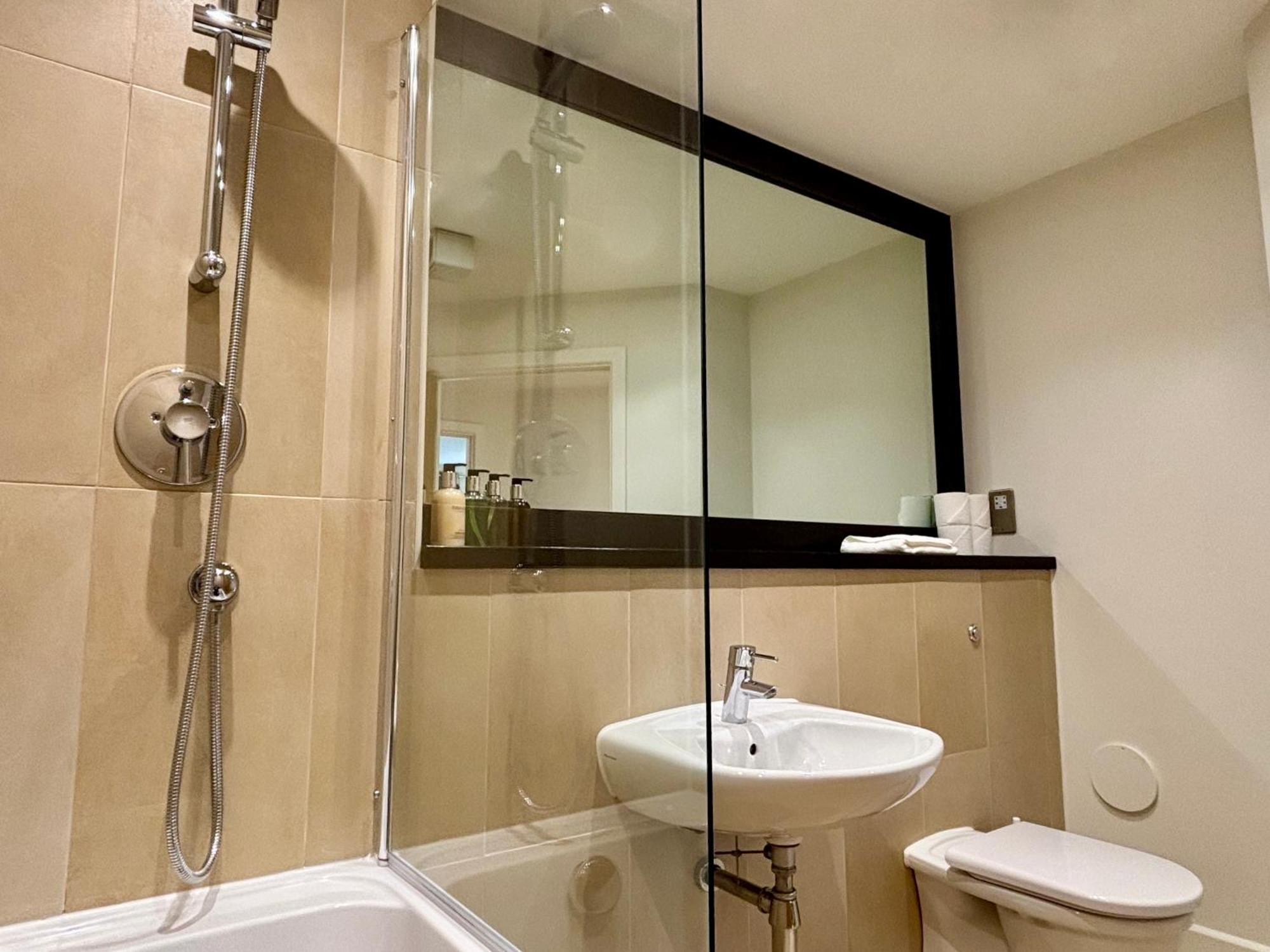 Your Space Apartments - The Hamilton'S Cambridge  Bagian luar foto