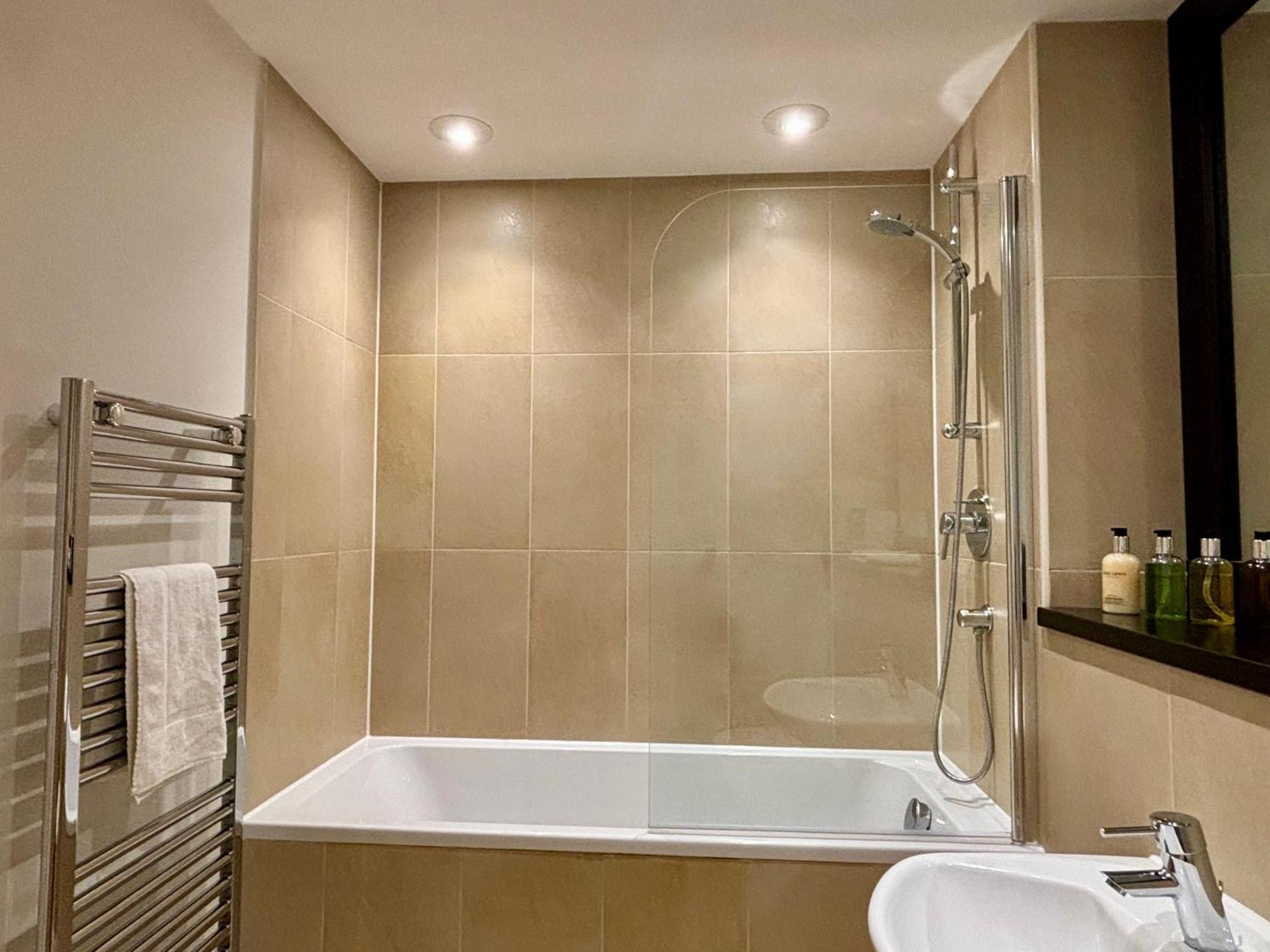 Your Space Apartments - The Hamilton'S Cambridge  Bagian luar foto